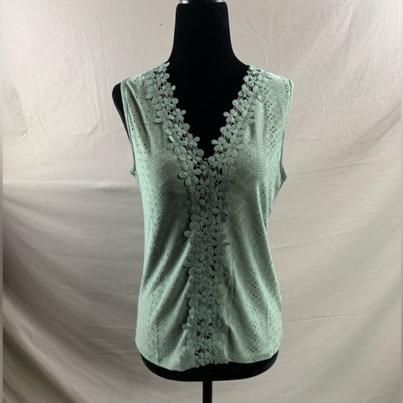 Swiss Dot Guipure Lace Tank Top - Picture 7 of 8